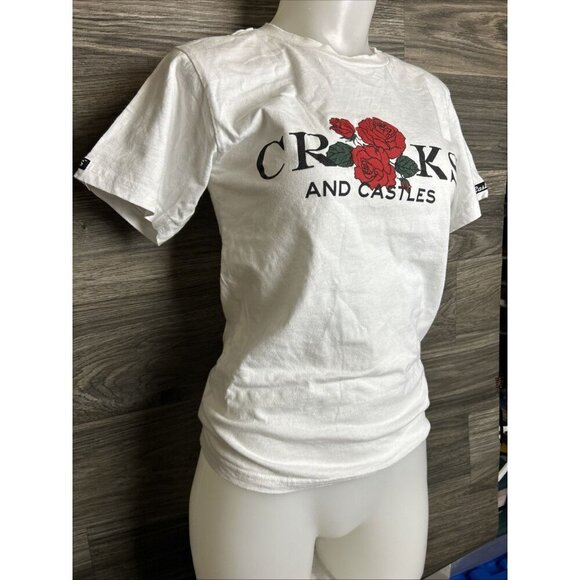 White Crooks & Castles Xs T-shirt With Roses Super Clean. 16” Across Chest - Picture 4 of 7